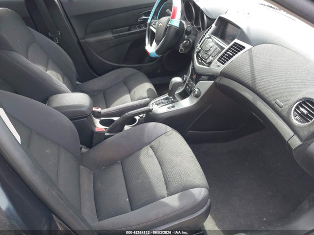 Chevrolet Cruze 1lt Auto