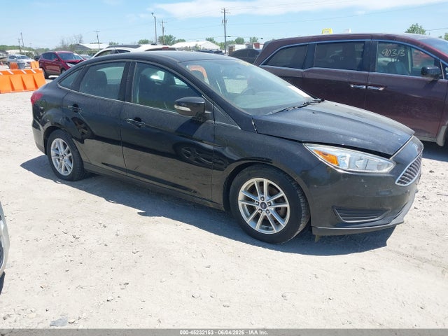 Salvage Ford Focus Image