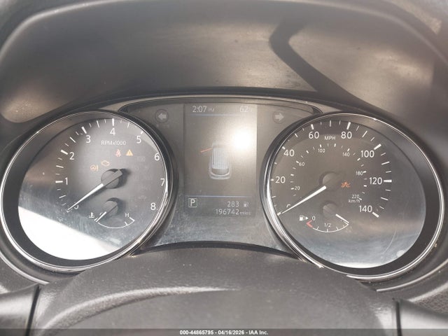 Nissan Rogue S