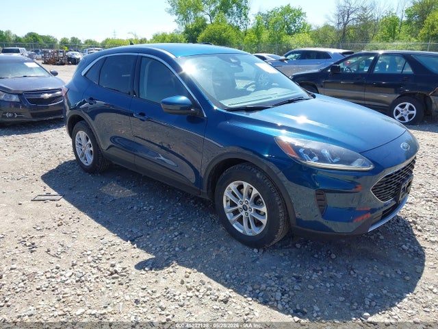 Salvage Ford Escape Image