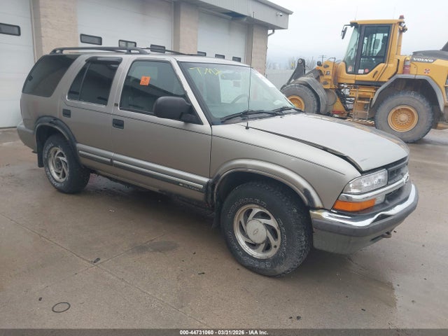 Salvage Chevrolet Blazer Image