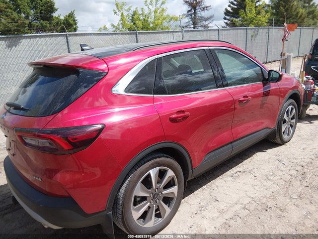 Ford Escape Platinum