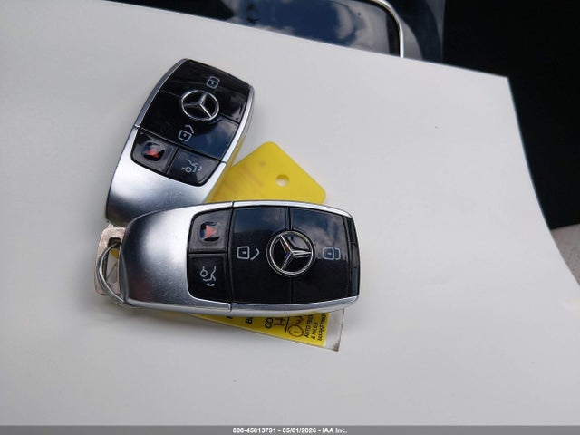 Mercedes-Benz E-Class 4matic
