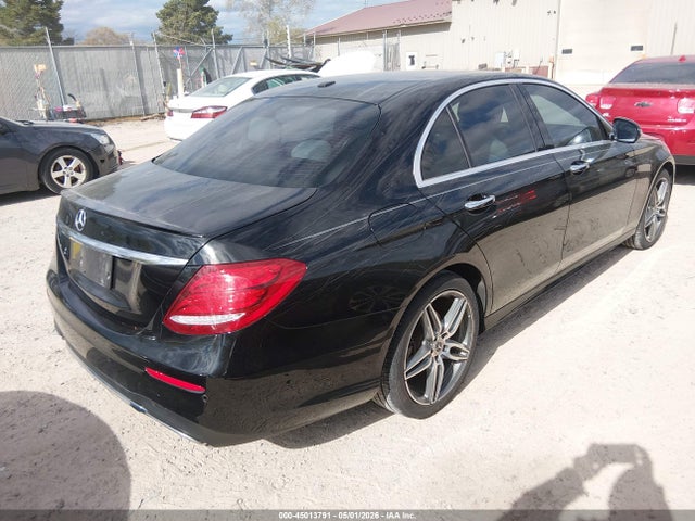 Mercedes-Benz E-Class 4matic