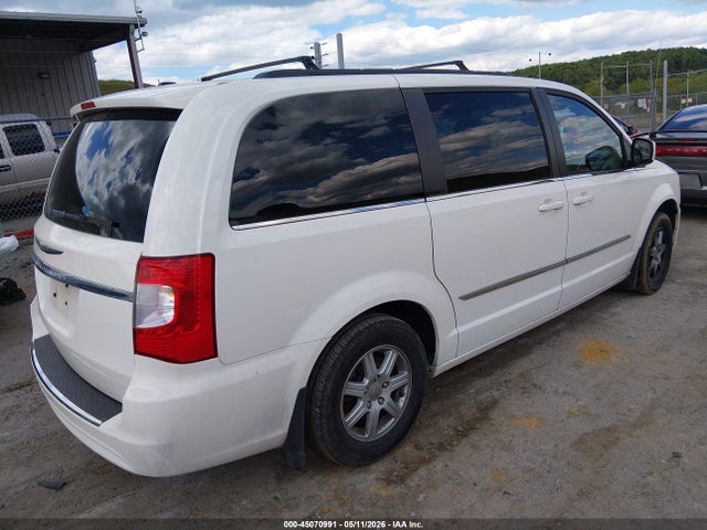 Chrysler Town & Country Touring