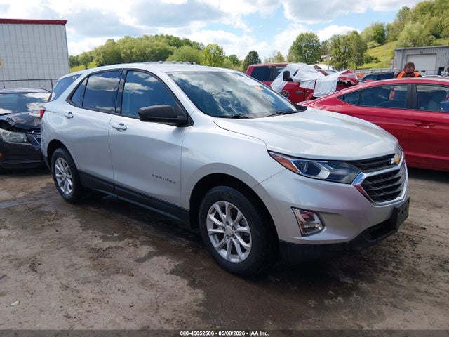 Salvage Chevrolet Equinox Image