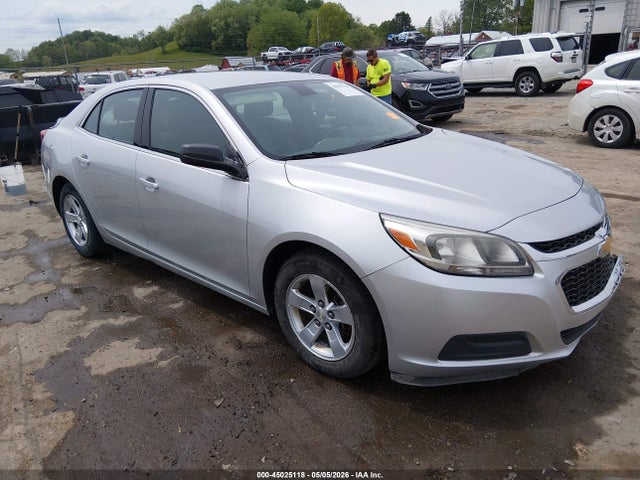 Salvage Chevrolet Malibu Image
