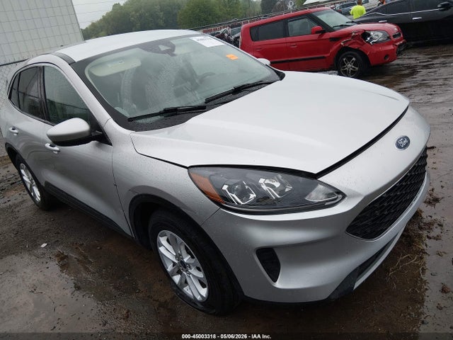Salvage Ford Escape Image