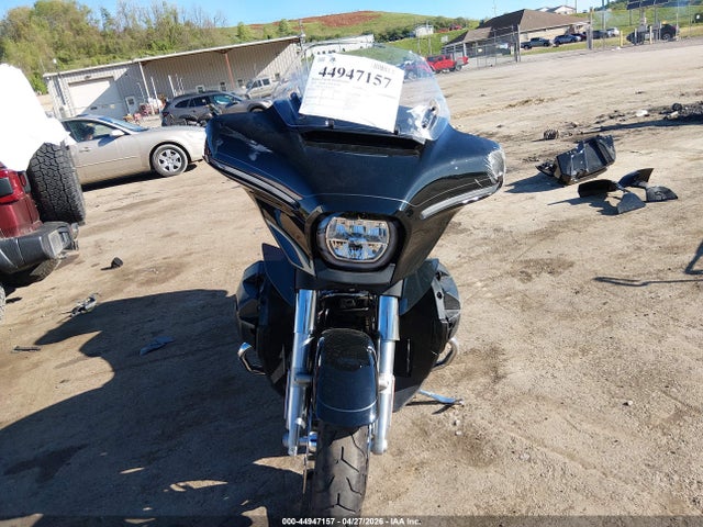 Harley-Davidson Flhxu