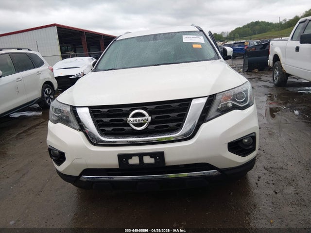 Nissan Pathfinder Sl