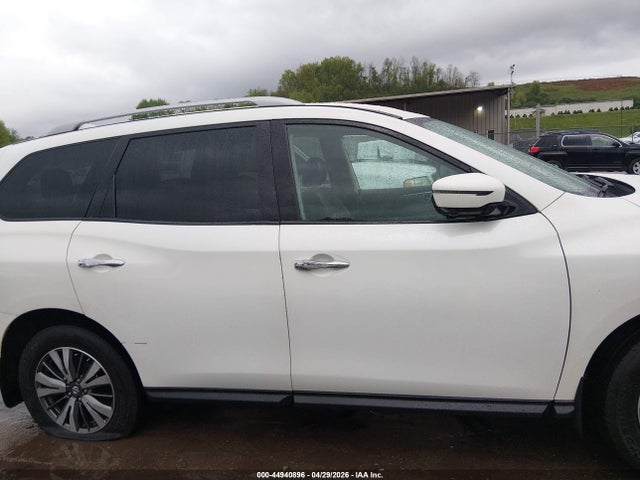 Nissan Pathfinder Sl