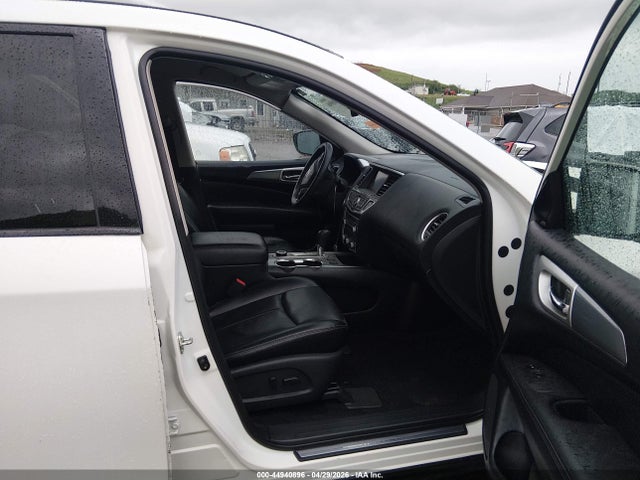 Nissan Pathfinder Sl