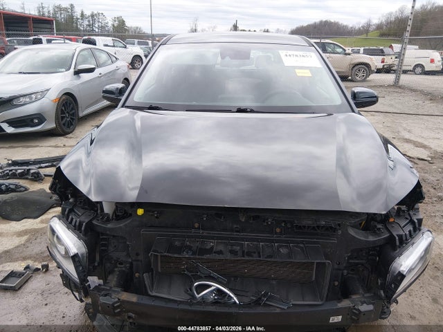 Hyundai KONA Se