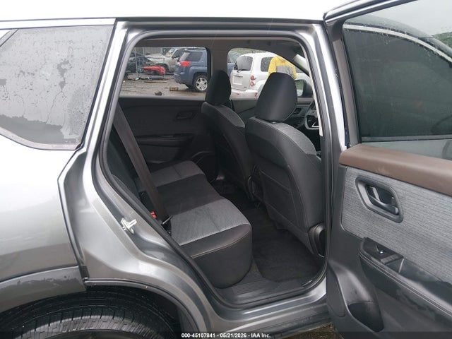 Nissan Rogue S Intelligent Awd