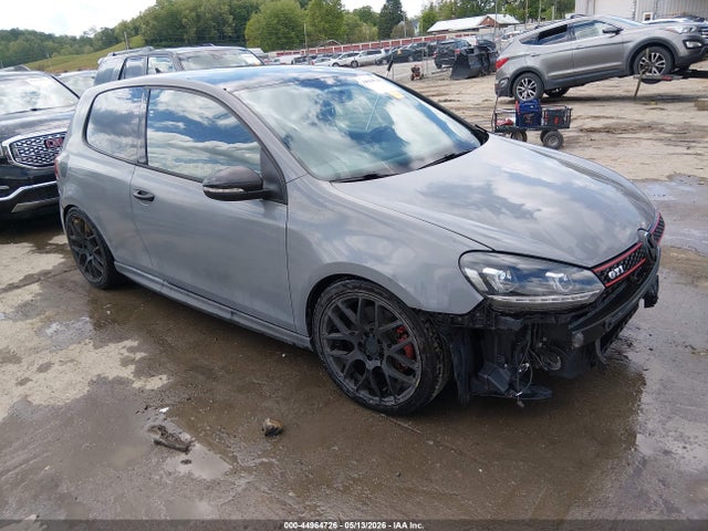 Salvage Volkswagen GTI Image
