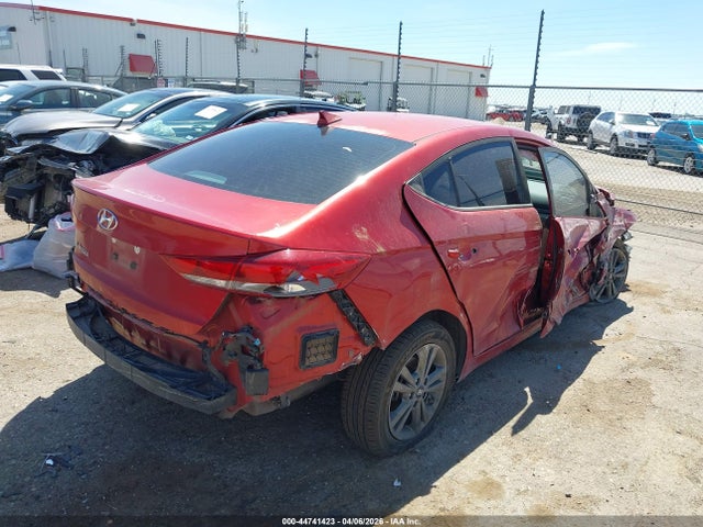 Hyundai ELANTRA Sel