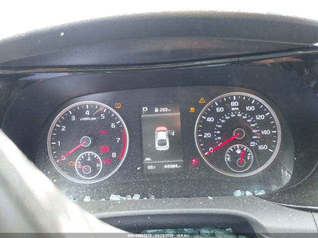 Kia K5 Lxs