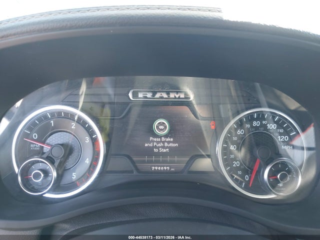 Ram 3500 Laramie  4x4 8' Box