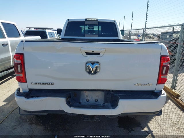 Ram 3500 Laramie  4x4 8' Box