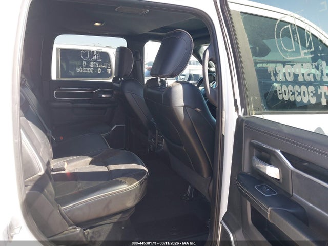 Ram 3500 Laramie  4x4 8' Box