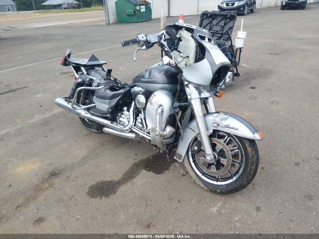 Salvage Harley-Davidson Flhtk Image