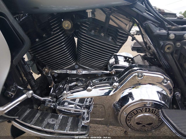 Harley-Davidson Flhtk Electra Glide Ultra Ltd