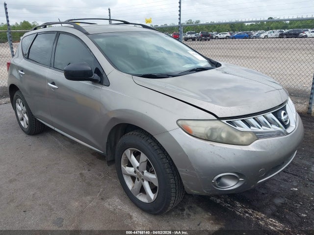 Salvage Nissan Murano Image