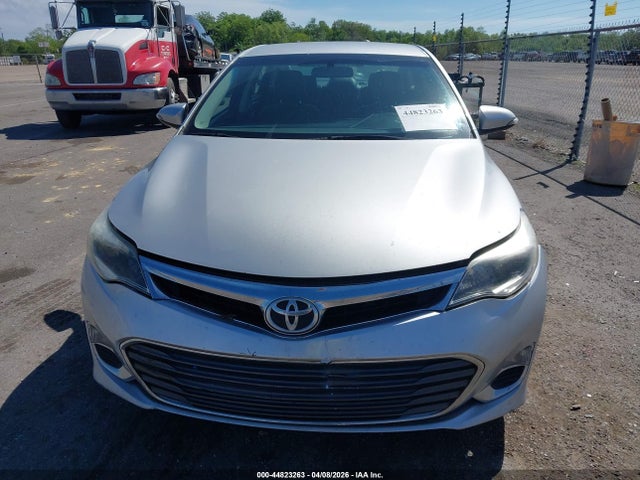 Toyota Avalon Xle