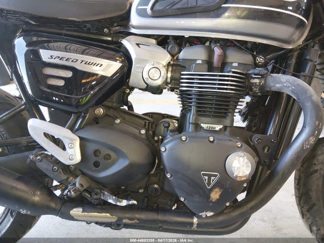 Triumph Speed Twin