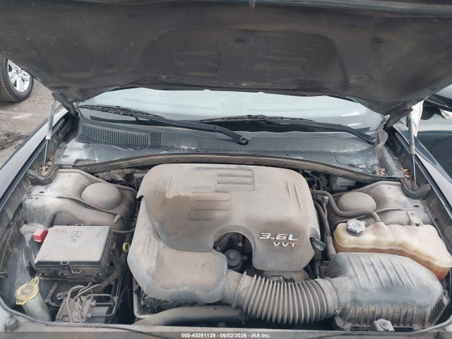 Dodge Charger Se