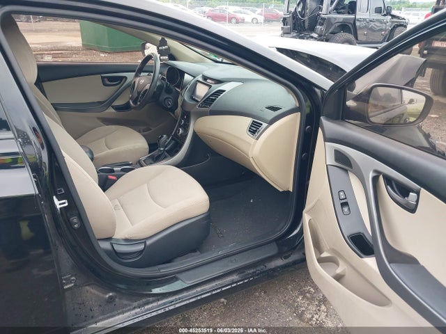 Hyundai ELANTRA Se