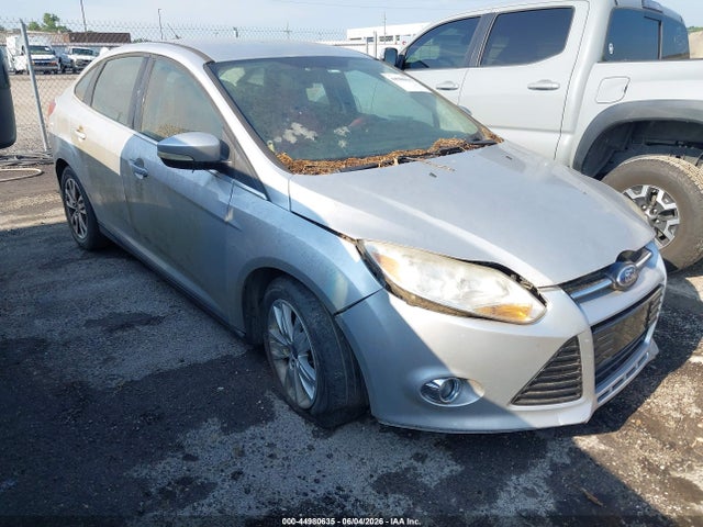 Salvage Ford Focus Image