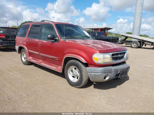 Salvage Ford Explorer Image