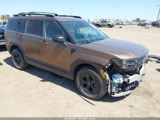 Salvage Hyundai SANTA FE Image