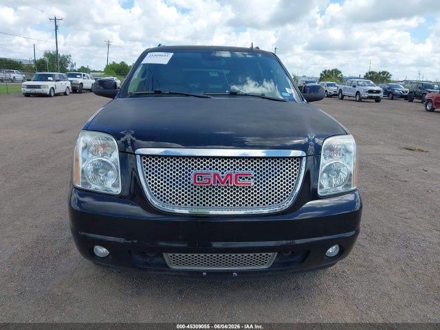 GMC Yukon Denali