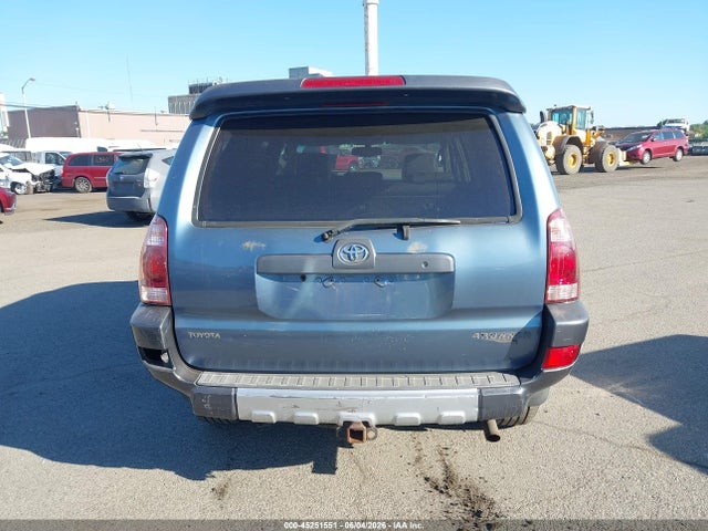 Toyota 4Runner Limited V6
