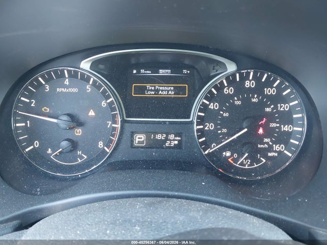 Nissan Pathfinder S