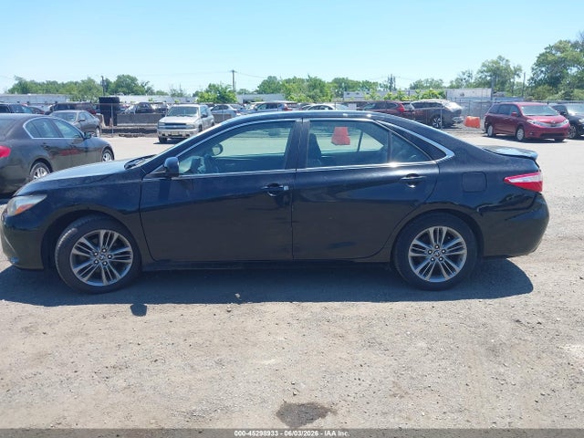 Toyota Camry Se