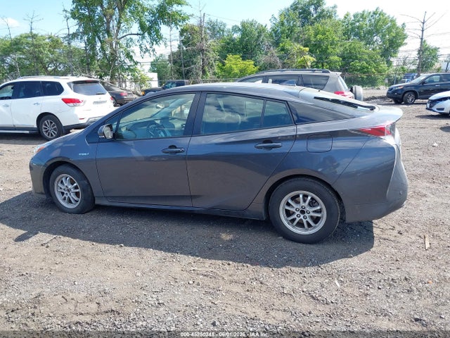 Toyota Prius Two
