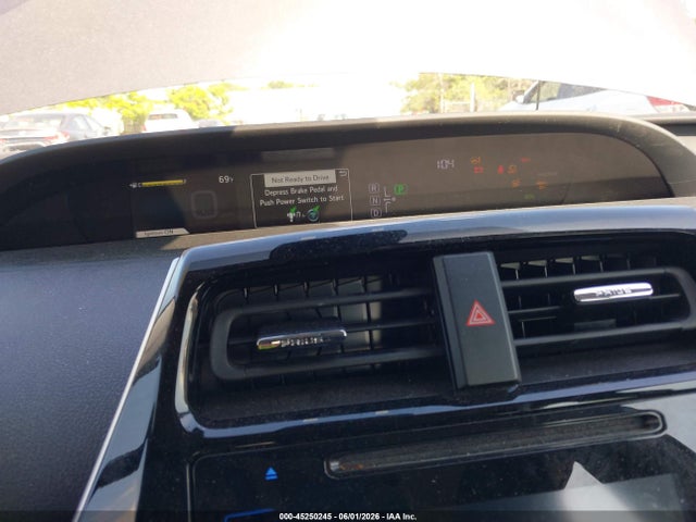 Toyota Prius Two