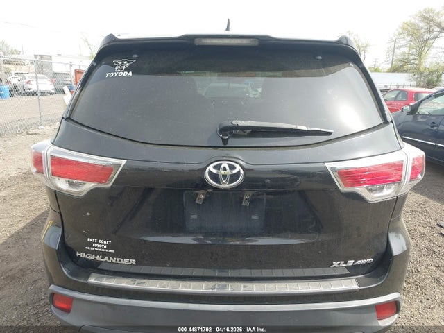 Toyota Highlander Xle V6