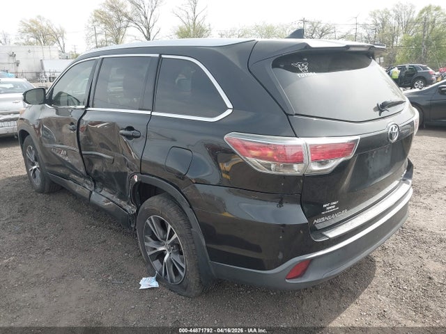 Toyota Highlander Xle V6