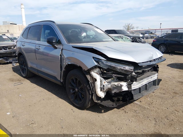 Salvage Honda CR-V Image