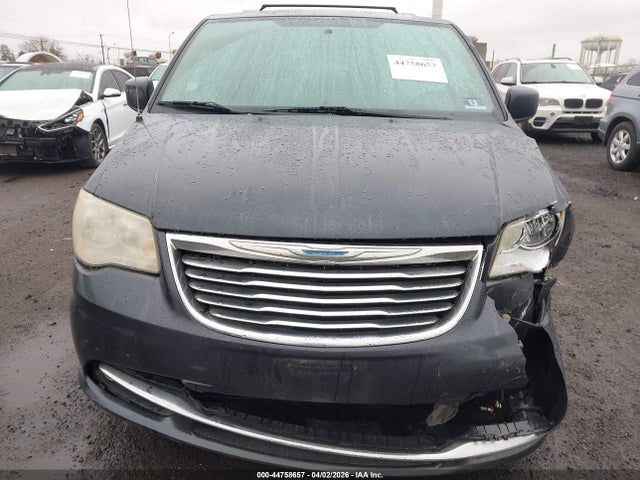 Chrysler Town & Country Touring