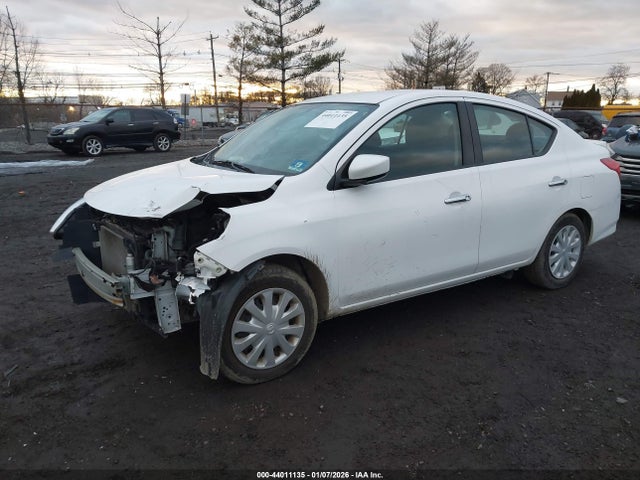 Nissan Versa 1.6 Sv