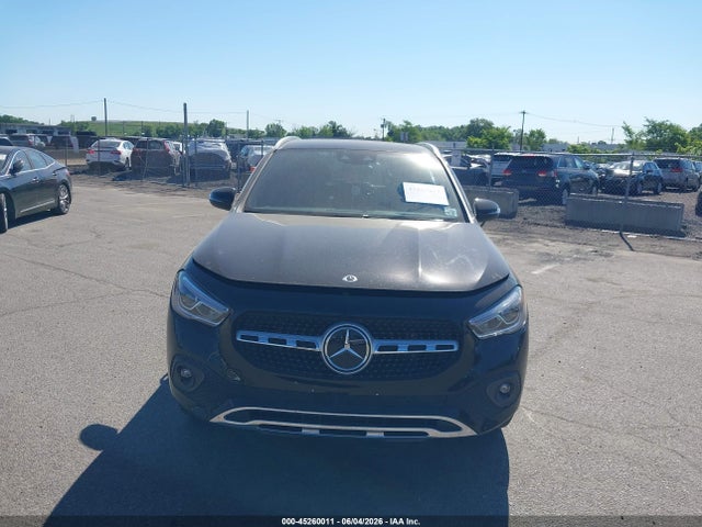 Mercedes-Benz GLA Gla 250