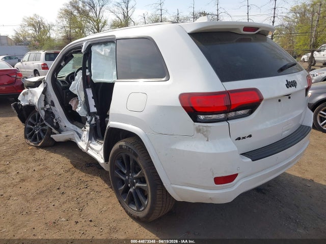 Jeep Grand Cherokee Altitude 4x4