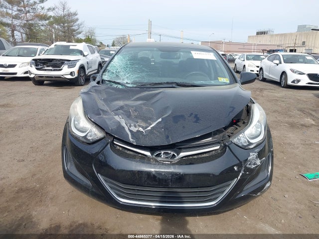 Hyundai ELANTRA Se