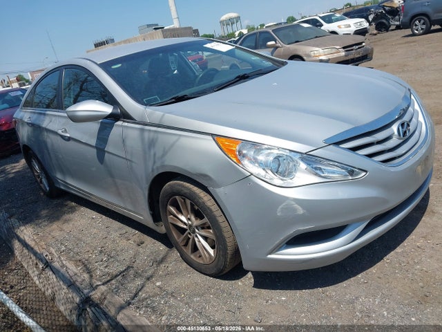 Salvage Hyundai SONATA Image