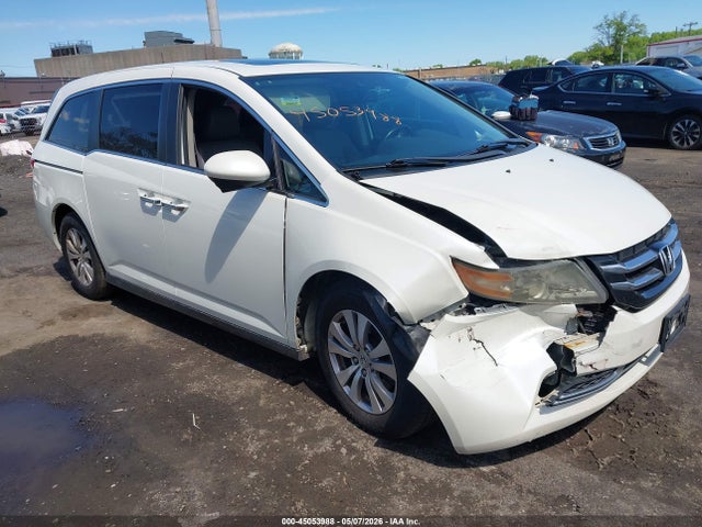 Salvage Honda Odyssey Image